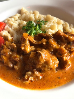 A picture of Hungarian-Style Chicken Stew with Paprika and Yogurt.