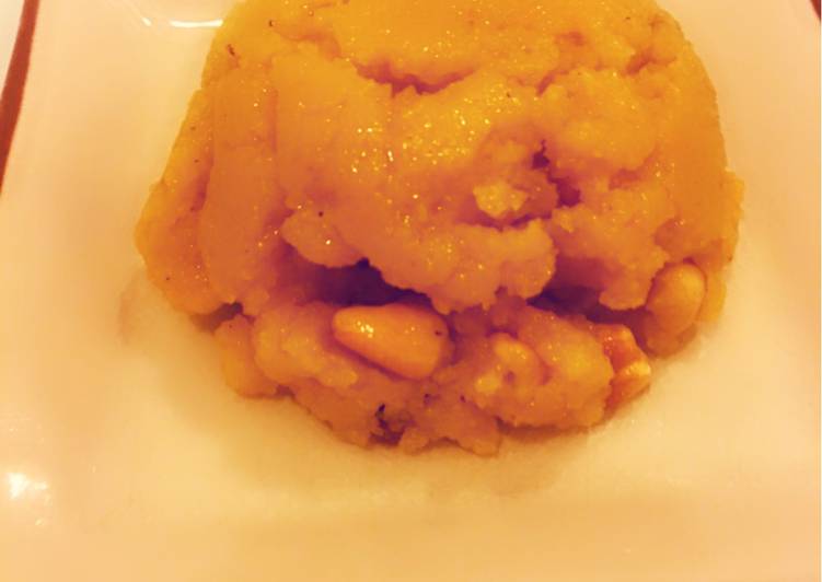 Poha/Aval Kesari (flattened rice dessert)