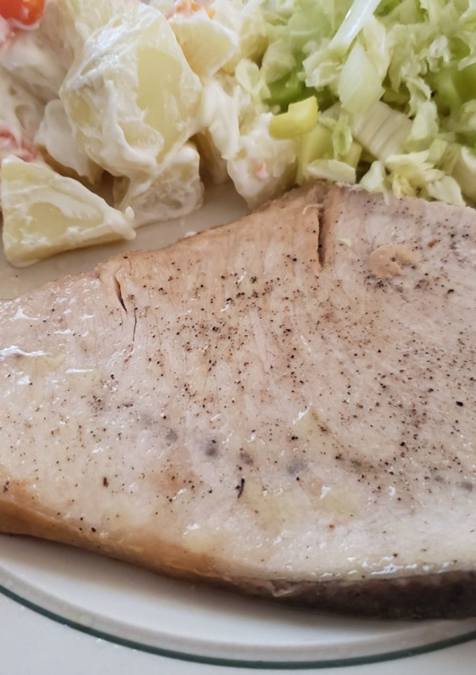 Una foto de Albacora a la plancha con sazón de janny