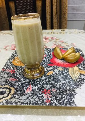 A picture of Energy Milk.