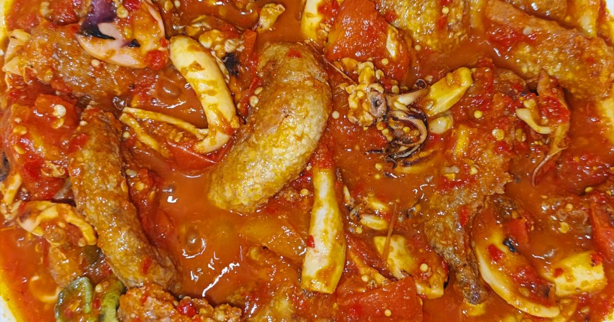 Balado Cumi & Telur Ikan Laut