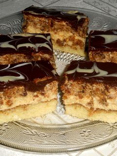 Dióhabos kávés krémes szelet recept fotója