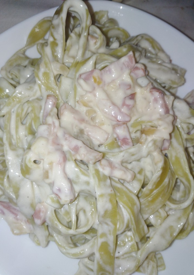 Una foto de Cintas con nata y bacon