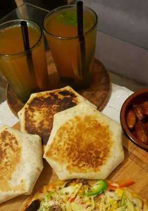 A picture of Crunchwrap Supreme.