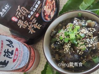 夏日小菜同樂會-涼拌剝皮辣椒皮蛋