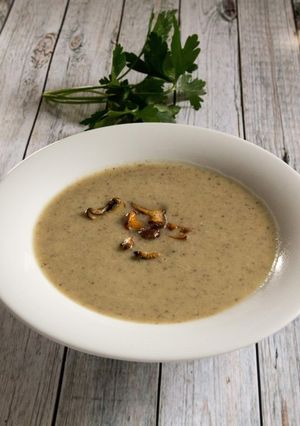 Gombakrémleves recept fotója