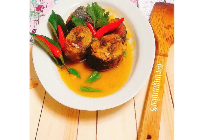 Resep Ikan Tongkol Bumbu Kuning Oleh Rini Handayani Cookpad