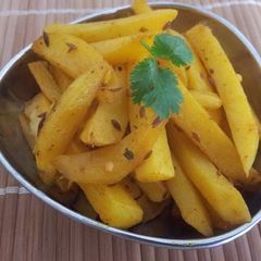 A picture of Jeera Aloo.