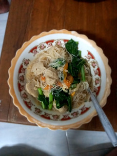 Foto resep Bihun Kuah Pedas (solusi bosan mie instan)