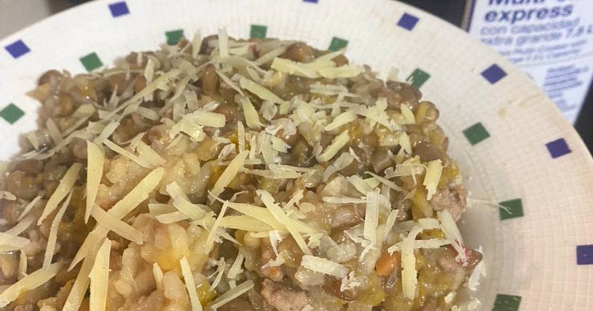 Lentejas con carne y arroz en Multiolla express Oster Receta de