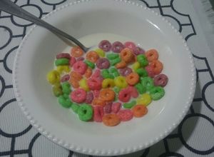 Una foto de Cereal con leche