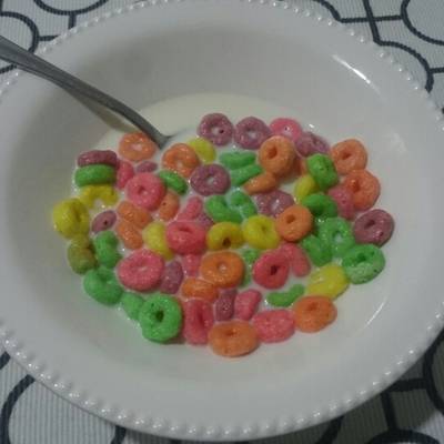 Cereal con leche Receta de Daniel Durán- Cookpad