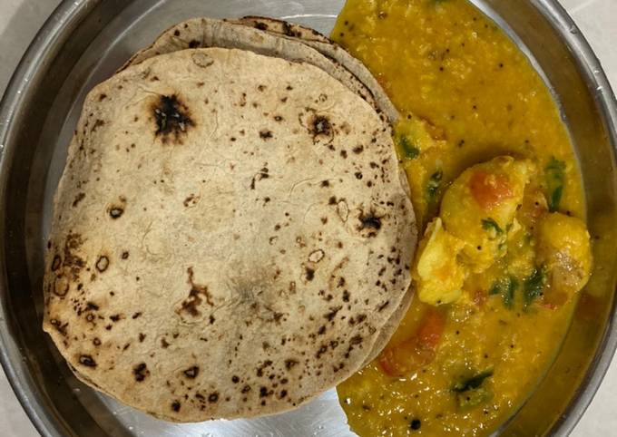 Dal (Sambar Type) for Roti Recipe by Krishnamoorthy B - Cookpad