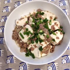 A picture of Minced Beef with Tofu.