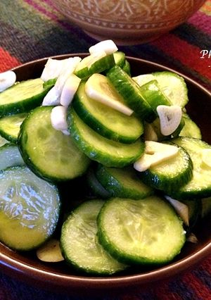 夏日小菜。透清涼蒜味小黃瓜 的食譜成品照片