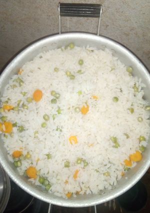 A picture of Vegetable white rice.