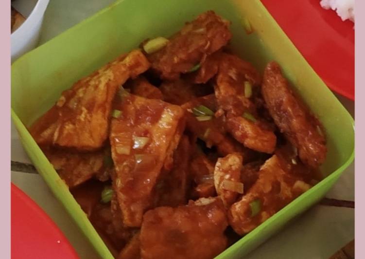 Cara mudah Menyiapkan Tahu Tempe Masak Merah yang Enak Banget