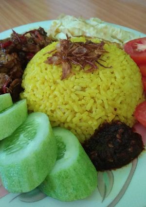 Foto resep Nasi kuning gurih dan wangi