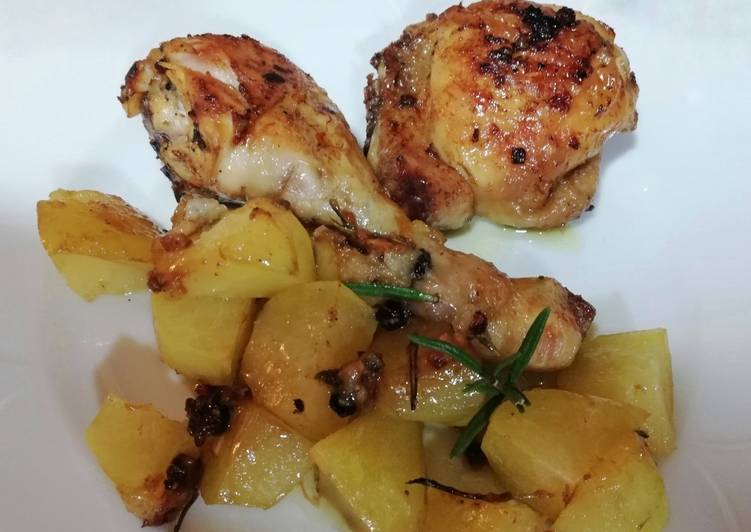 Pollo marinato al forno con patate 🍗🥔