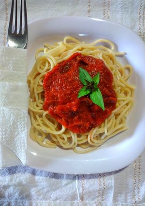Una foto de Espagueti con salsa de tomate