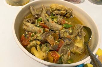 Resep Ayam woku yang Enak