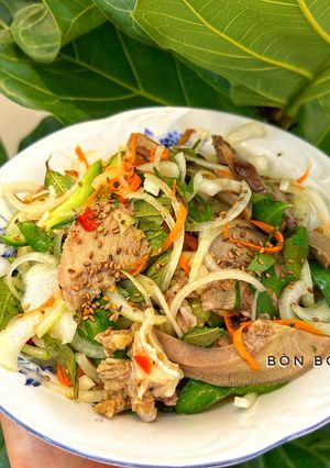 Hình của món Gỏi Lưỡi Heo.