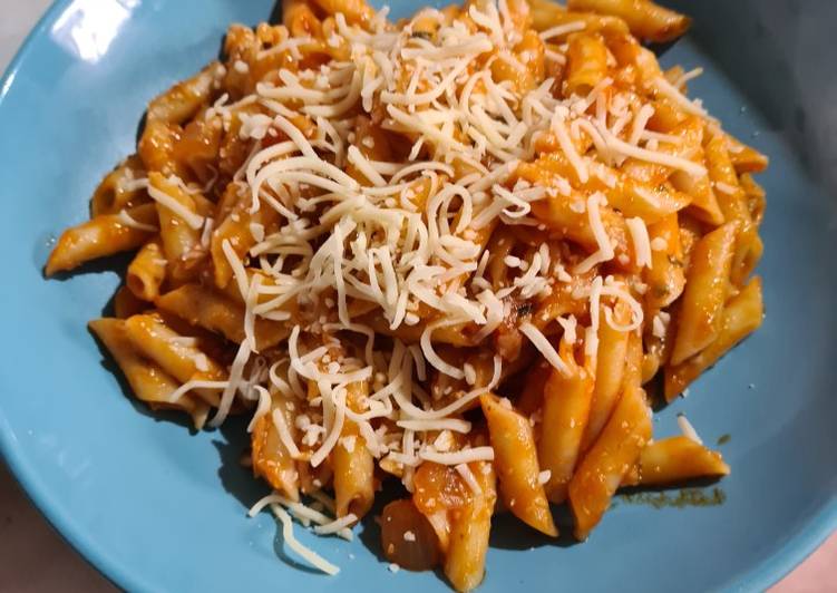 Macarrones napolitana