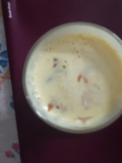 हल्दी वाला दूध(haldi wala doodh recipe in hindi) रेसिपी मुख्य फोटो