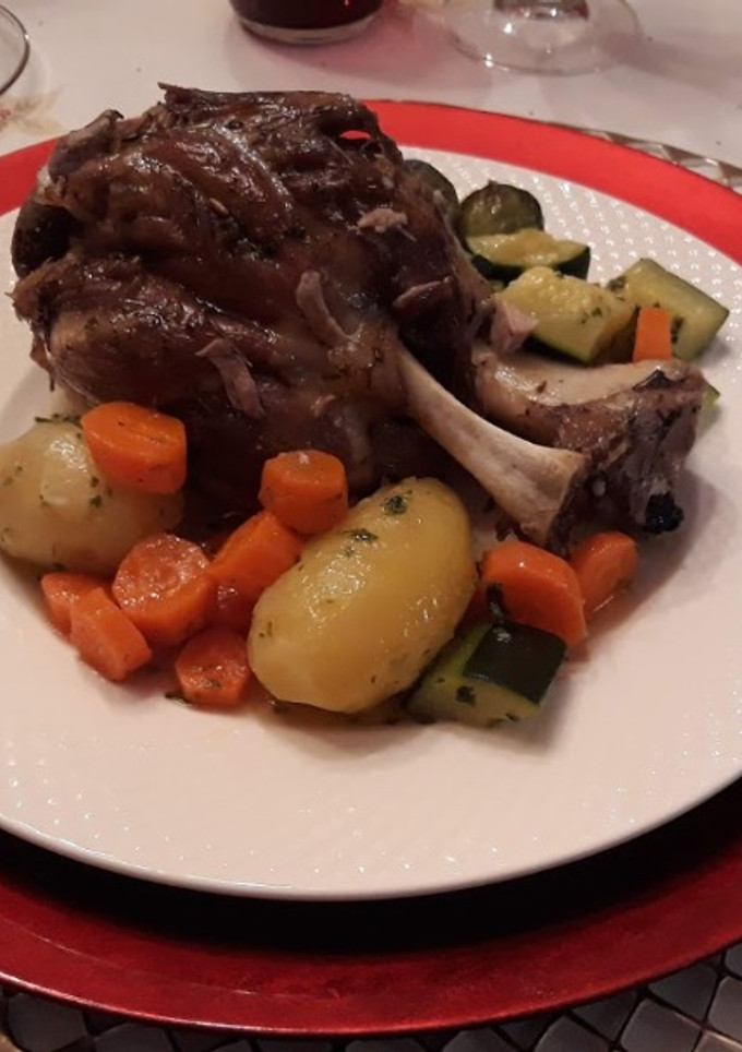 Una foto de Codillo de cerdo al horno