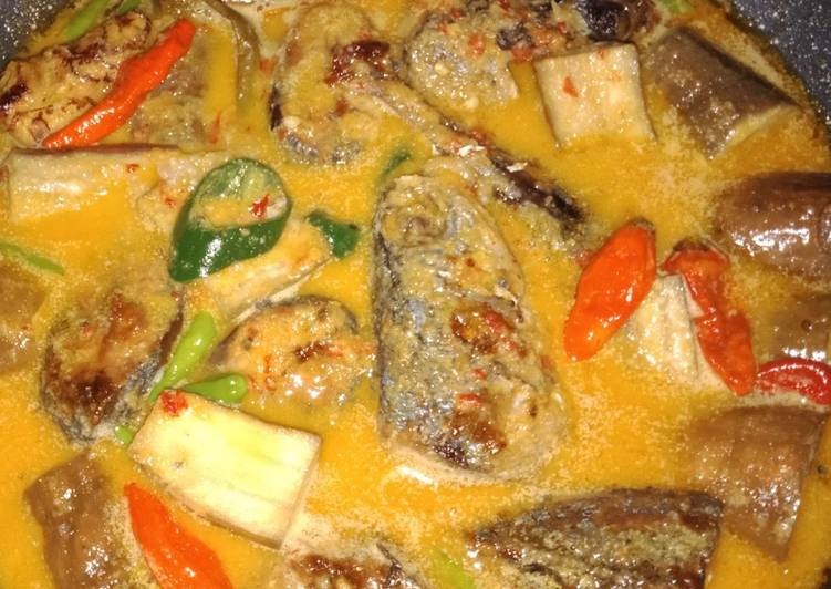 Resep Ikan salem terong kuah santan yang sempurna