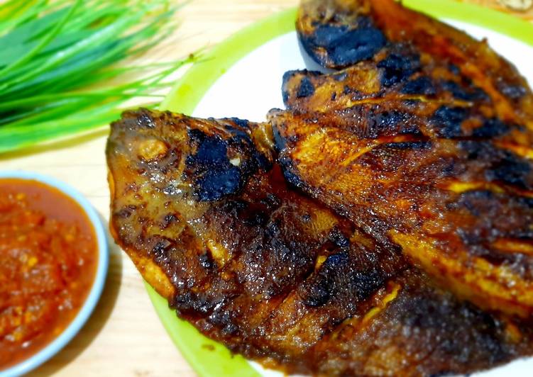 Bagaimana Menyiapkan Ikan Bakar yang Lezat Sekali