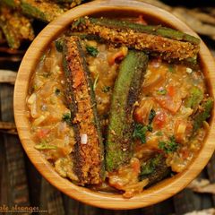 A picture of Bharwa Bhindi [ gravy].