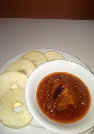 A picture of Yam and stew.