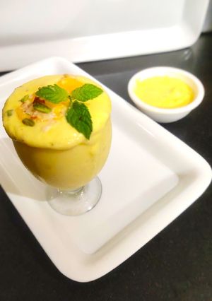 A picture of Sweet Mango Lassi.