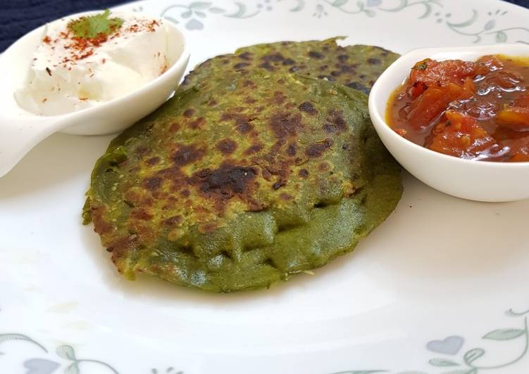 Hariyali paratha