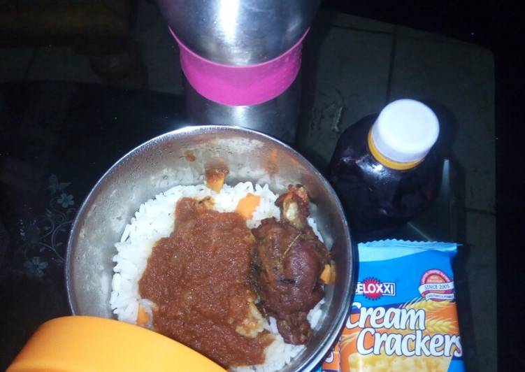 Easiest Way to Make Quick White rice and stew with fried chicken