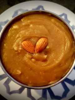 A picture of Wheat halwa😊.