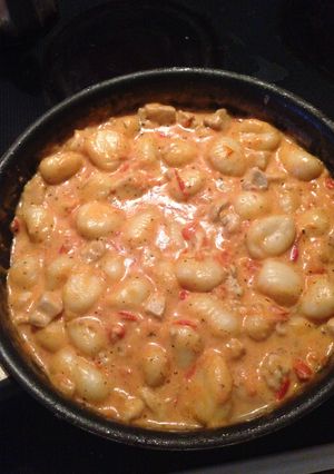 Paradicsomos csirkès gnocchi recept fotója