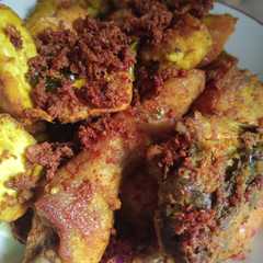 A picture of Ayam goreng telur.