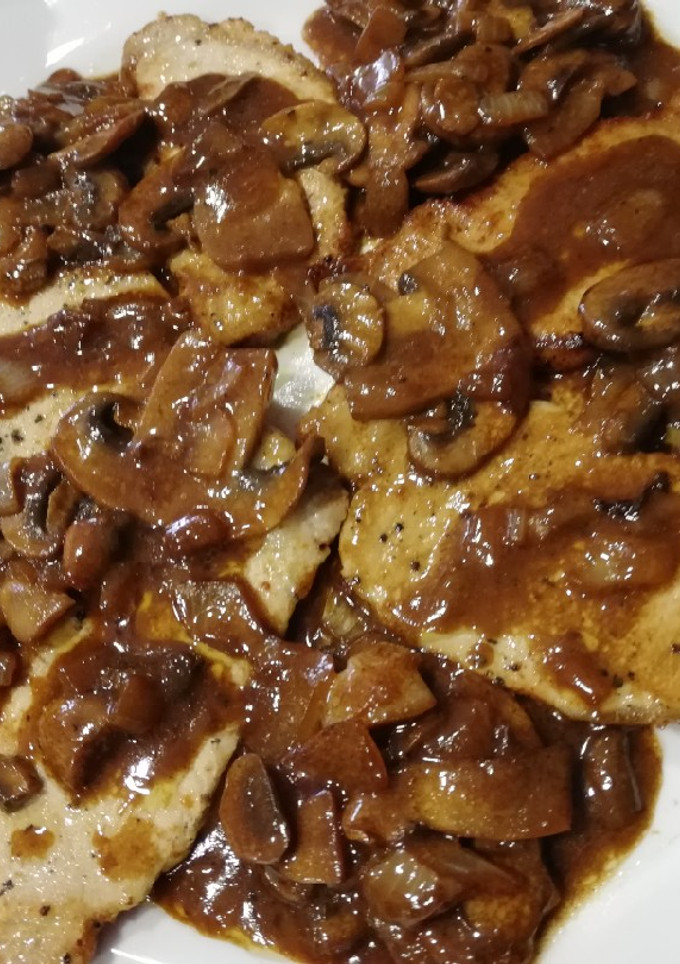 Una foto de Carne marsala