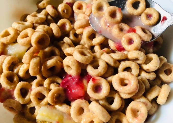Nutriboost Strawberry Cheerios Breakfast Cereal idea