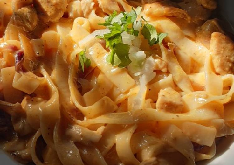 How to Make Homemade Chicken tagliatelle