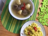 Caldo de carnes de res