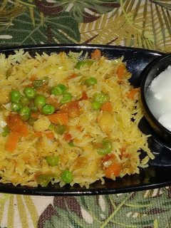 તવા પુલાવ (Tawa Pulao Recipe in Gujarati) રેસીપી મુખ્ય ફોટો