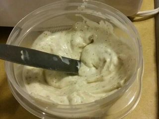 Easy Garlic Pepper Aioli