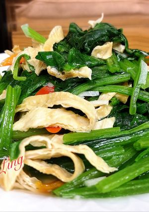 腐竹菠菜 的食譜成品照片