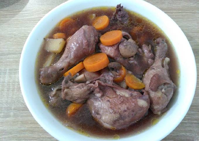 Recipe of Authentic 红酒炖鸡 Stew Chicken with Red Wine for Healthy Food
