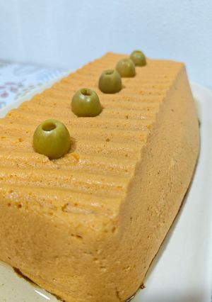 Una foto de Mousse de merluza y pimientos