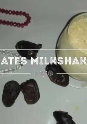 A picture of Dates milkshake.