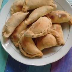 Una foto de Empanadas de pollo